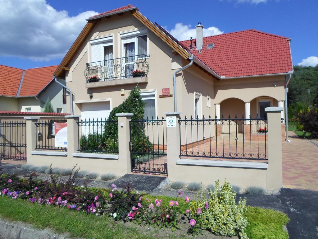 Pacsirta Vendégház Egerszalók Kültér fotó
